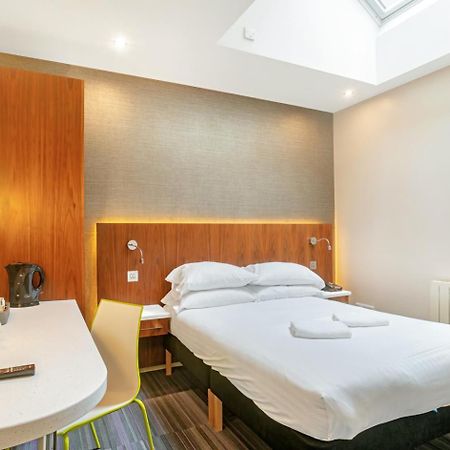 The Place Hotel EDI Exterior foto